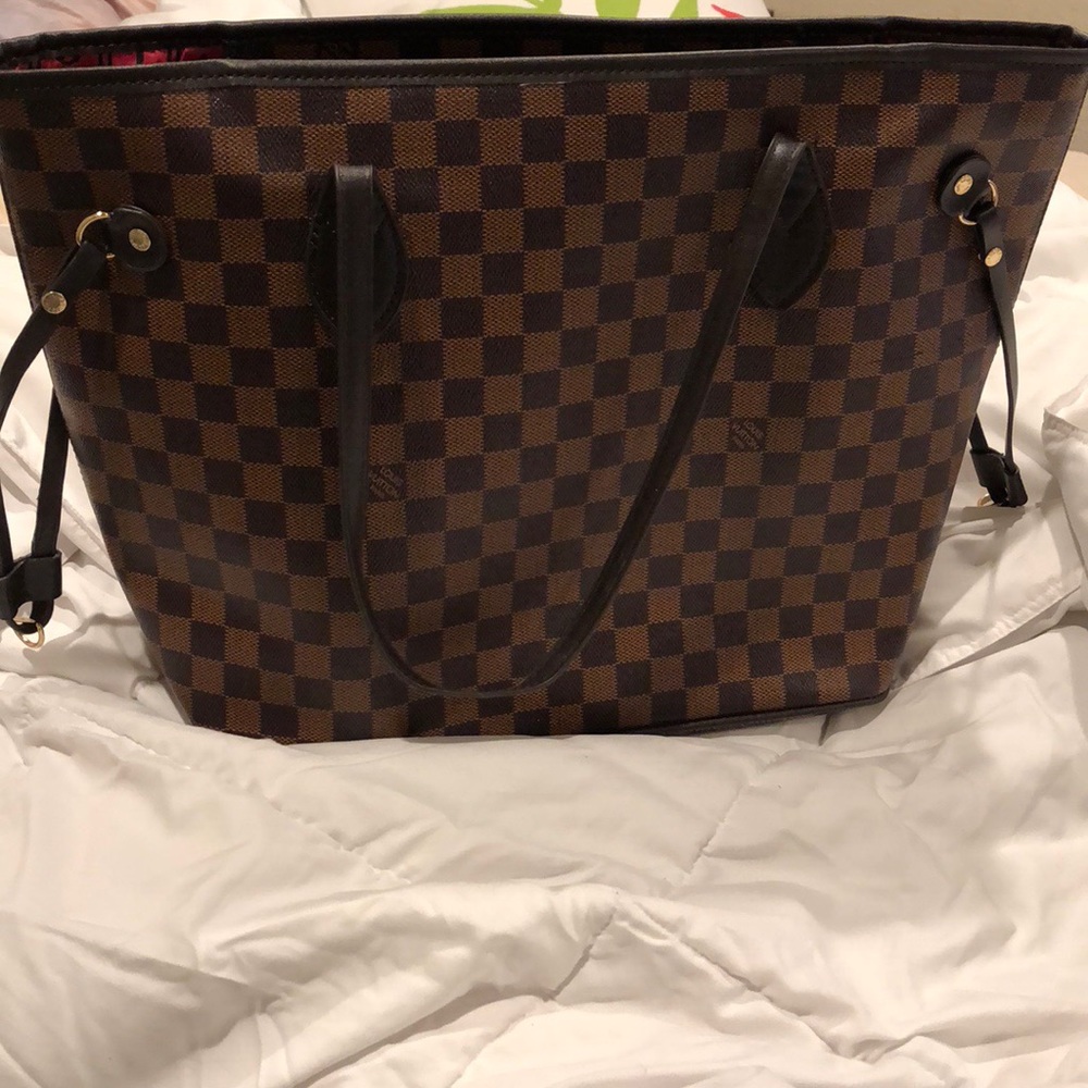 Louis Damier Neverfull Tote
